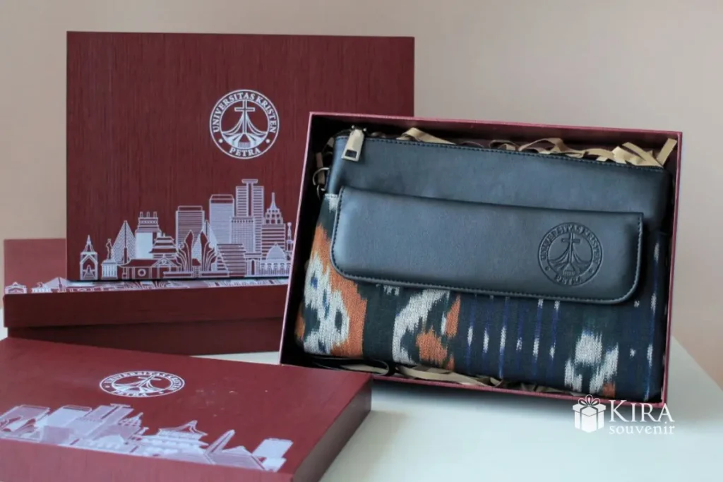 clutch bag custom