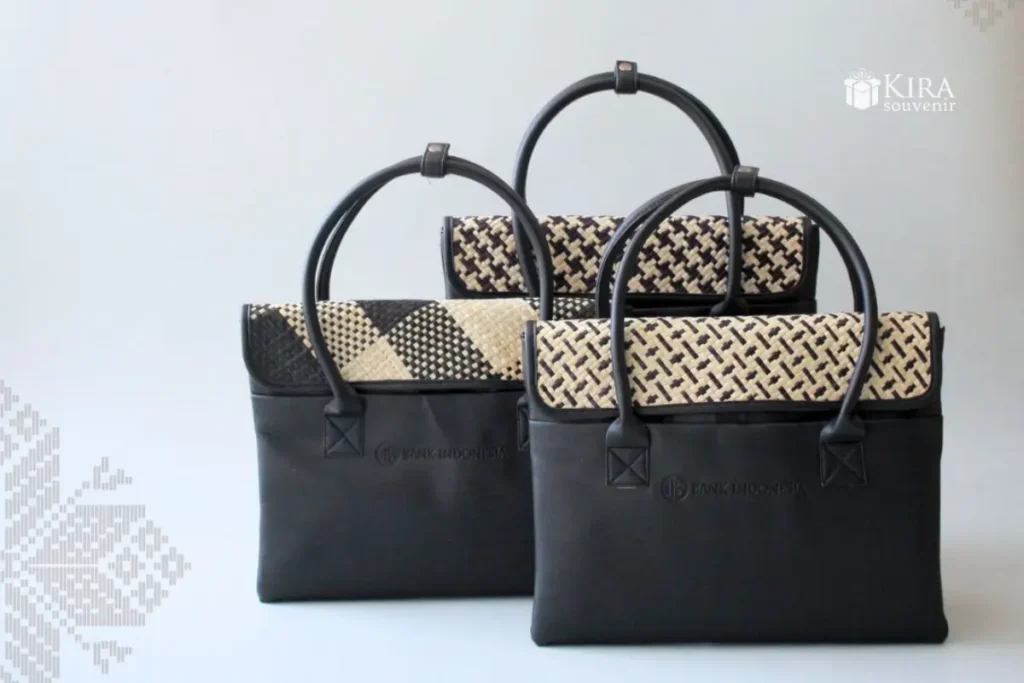 tas laptop