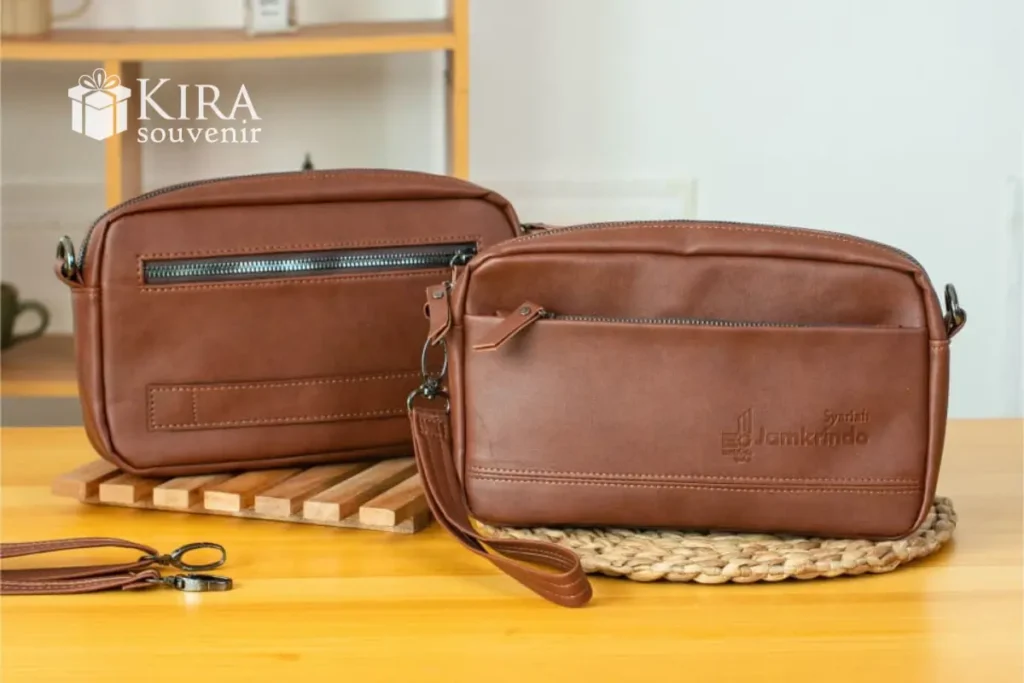 corporate gift premium - Clutch Bag Leather
