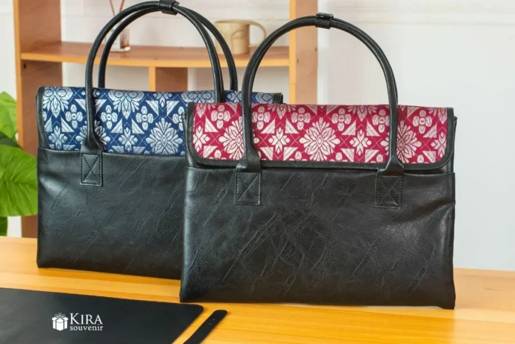 Tas Laptop Kombinasi Batik