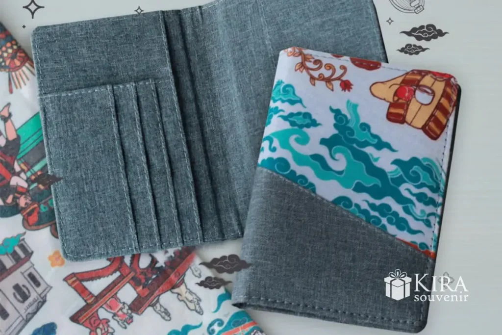 card holder batik
