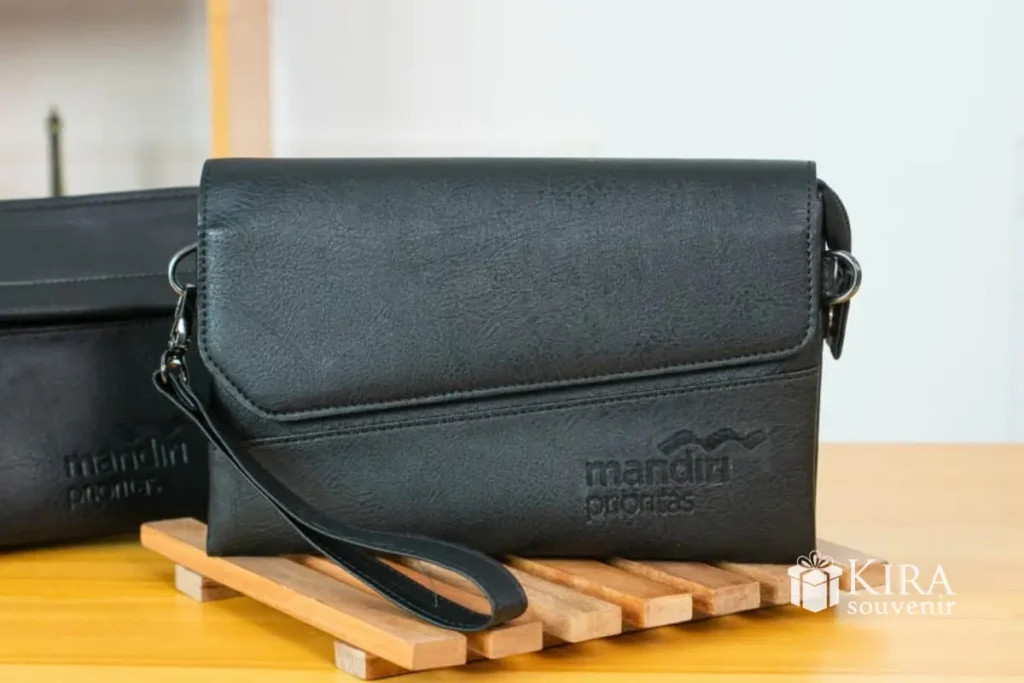 Pouch Bag Kulit Premium
