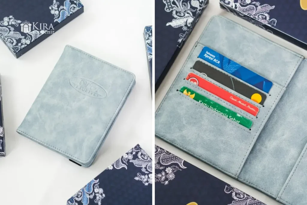 Card Holder Custom
