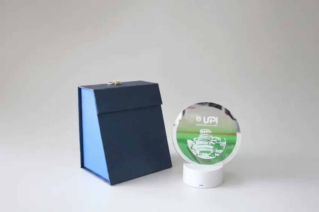 Quicksand Lamp Custom